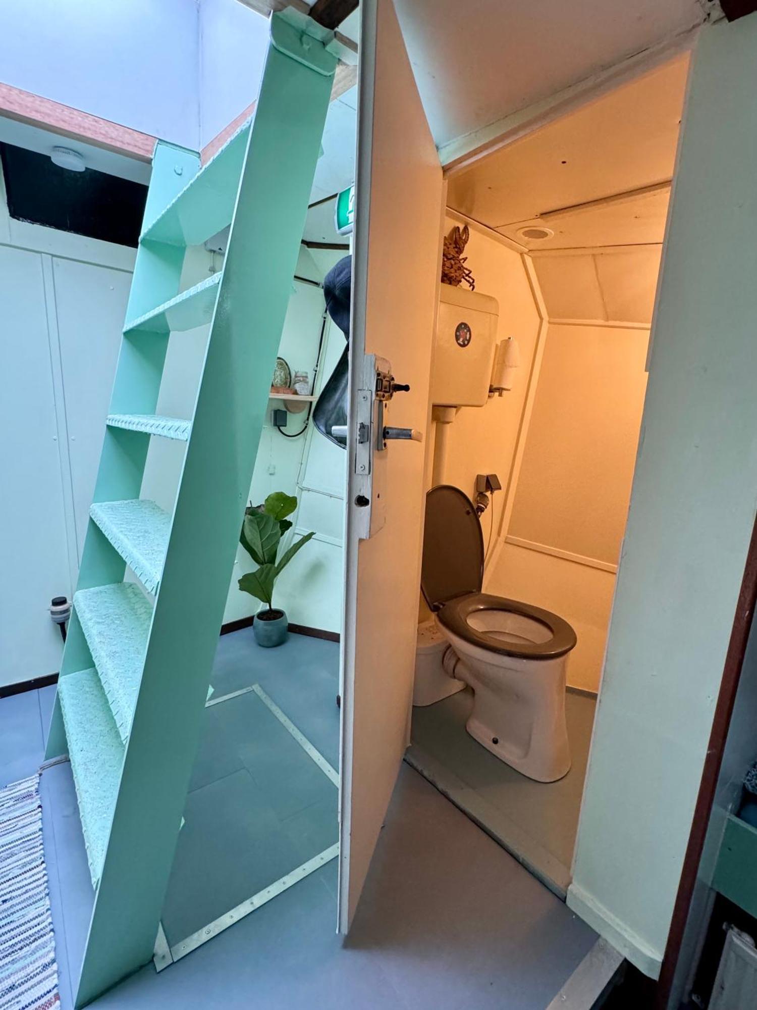 Flow Amsterdam Ngoại thất bức ảnh